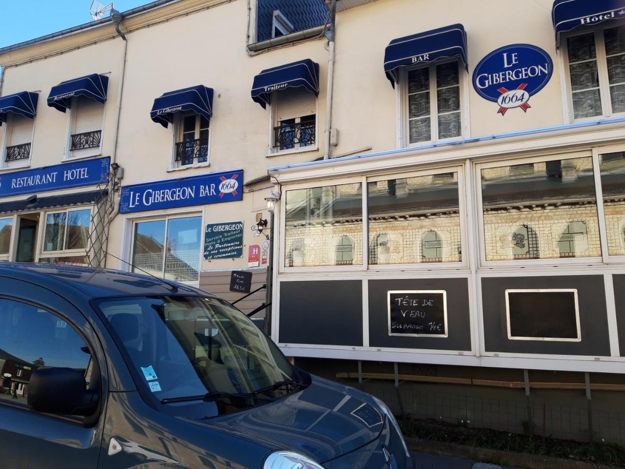 Le Gibergeon Hotell Signy-lʼAbbaye Eksteriør bilde